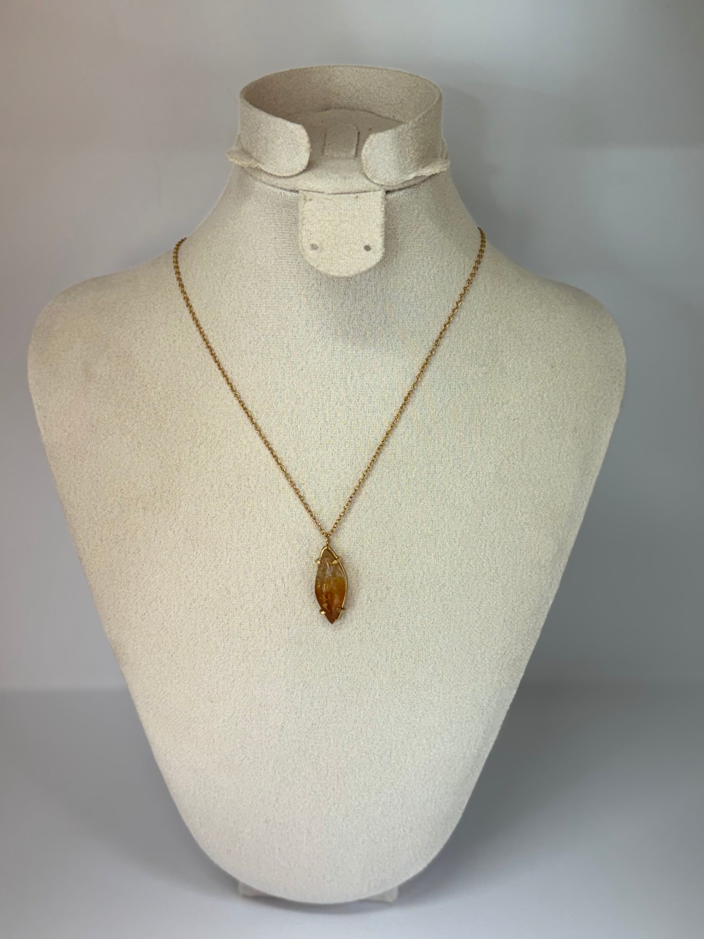 Collier Flamme Dorée