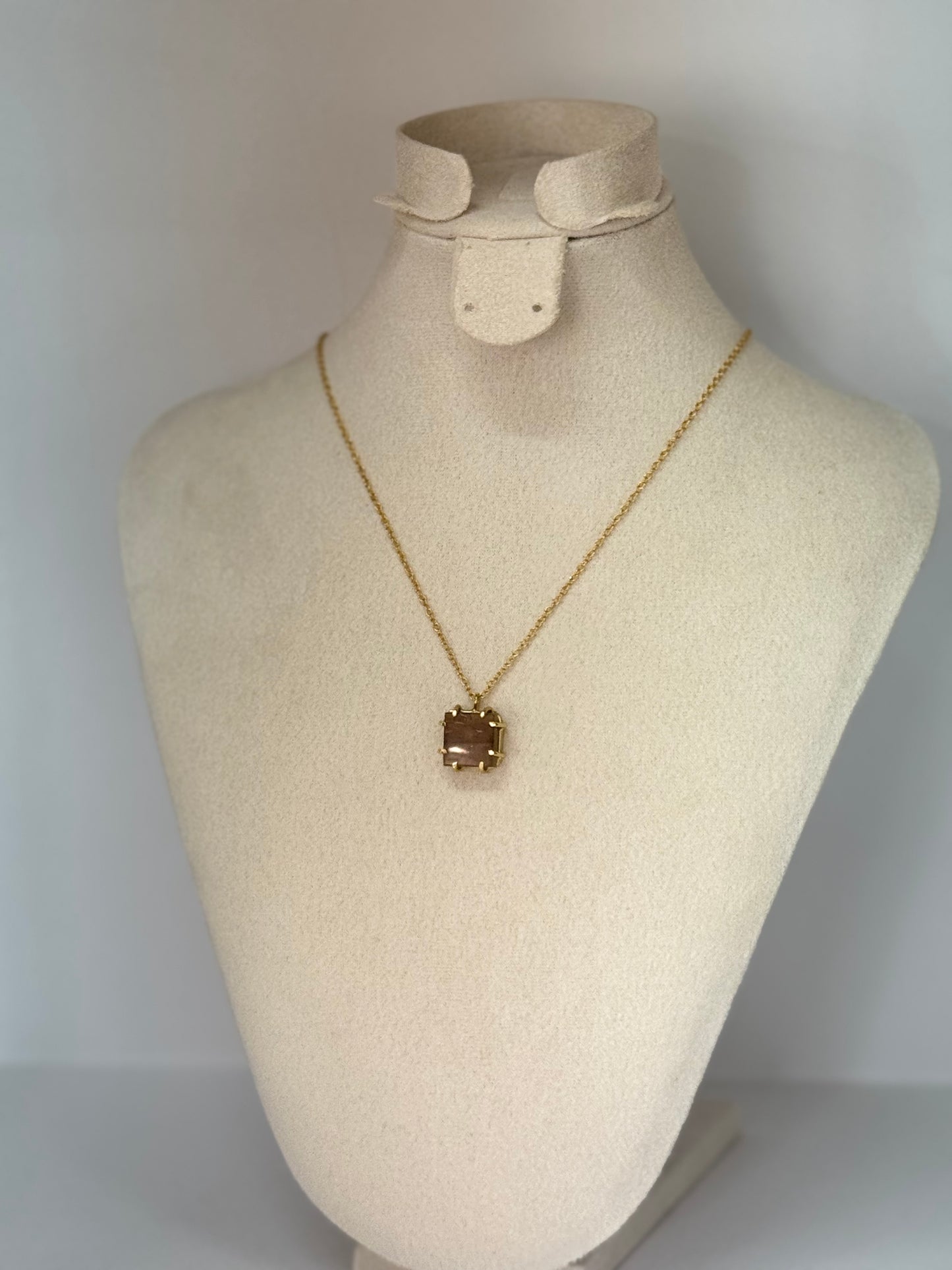 Collier Carré d’Étoiles