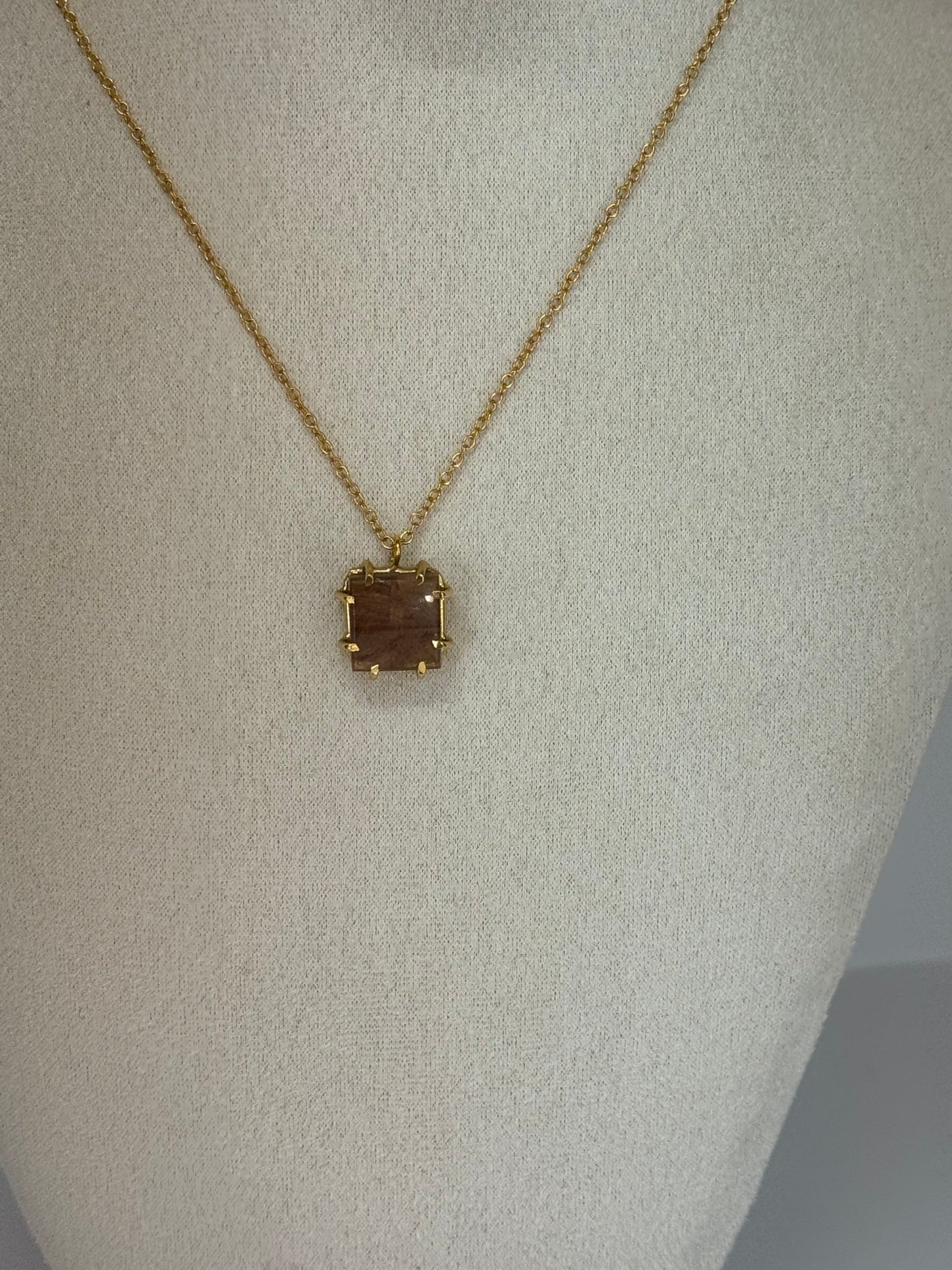 Collier Carré d’Étoiles