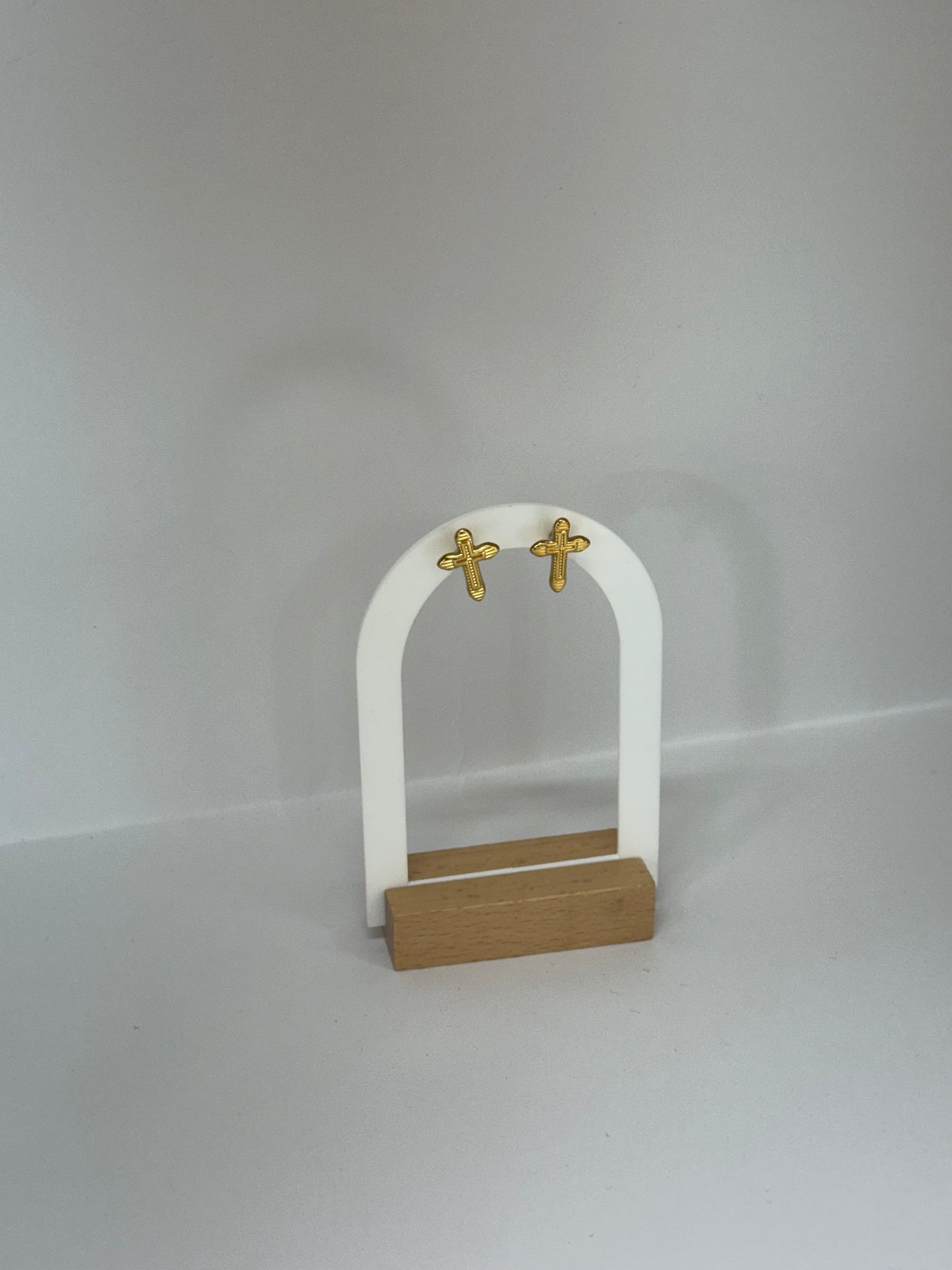 boucles d’oreilles Croix Dorée