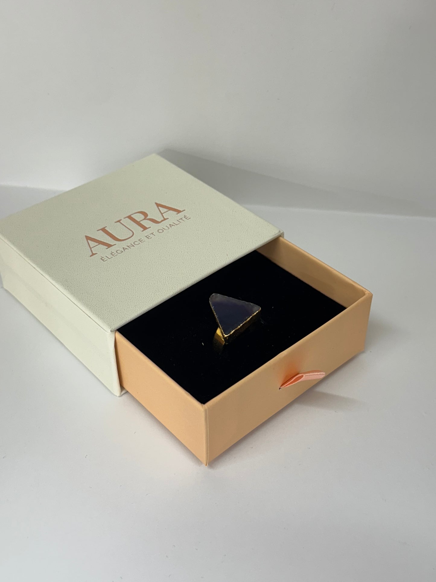 Bague Triangle d’Onyx