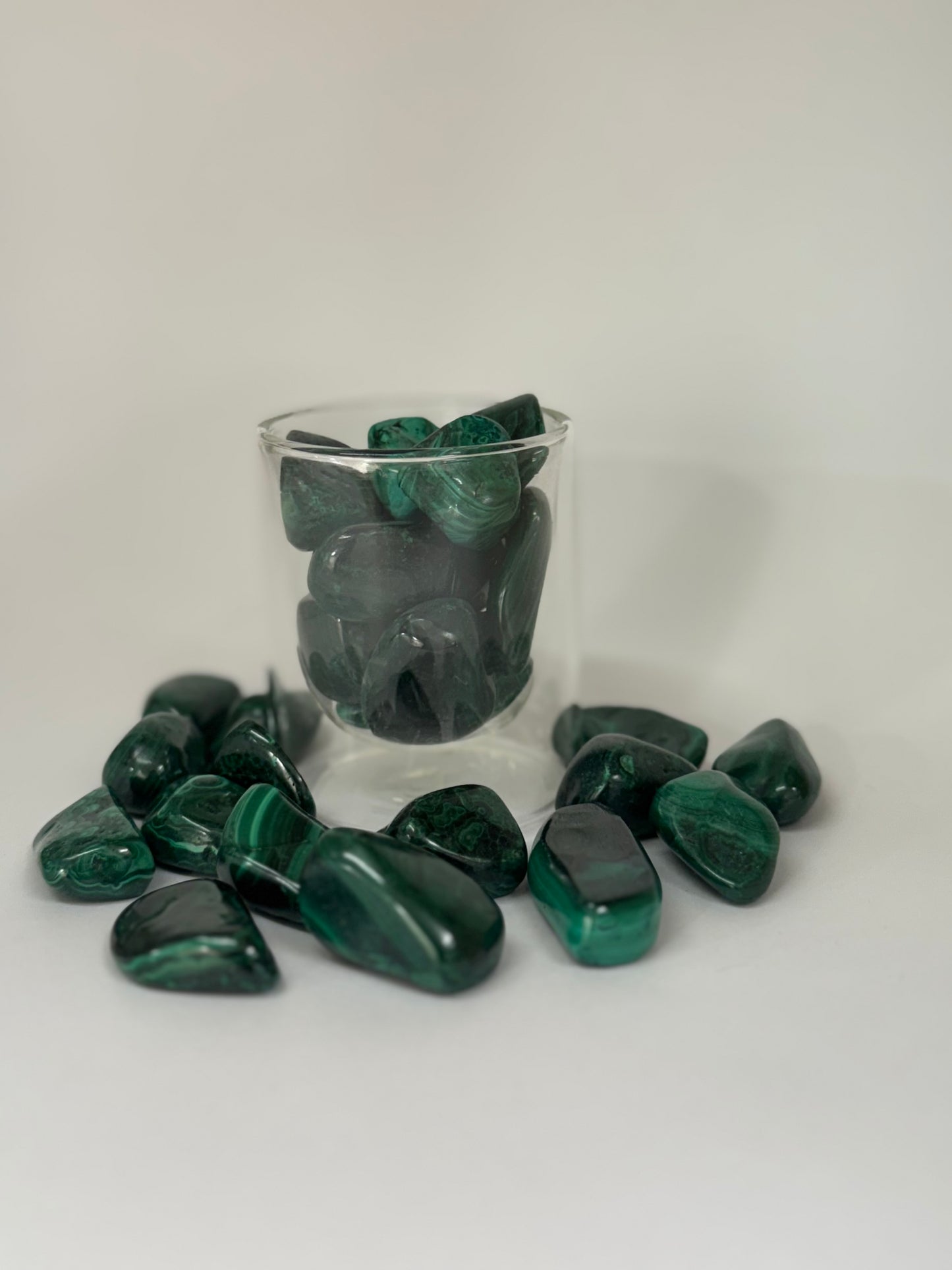 Malachite – Pierre roulée (taille moyenne) – 1 pièce