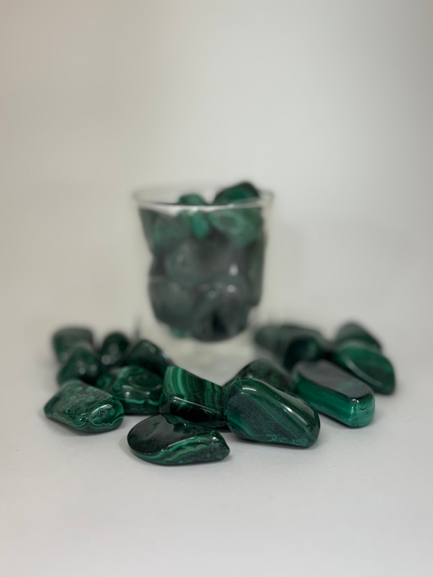 Malachite – Pierre roulée (taille moyenne) – 1 pièce