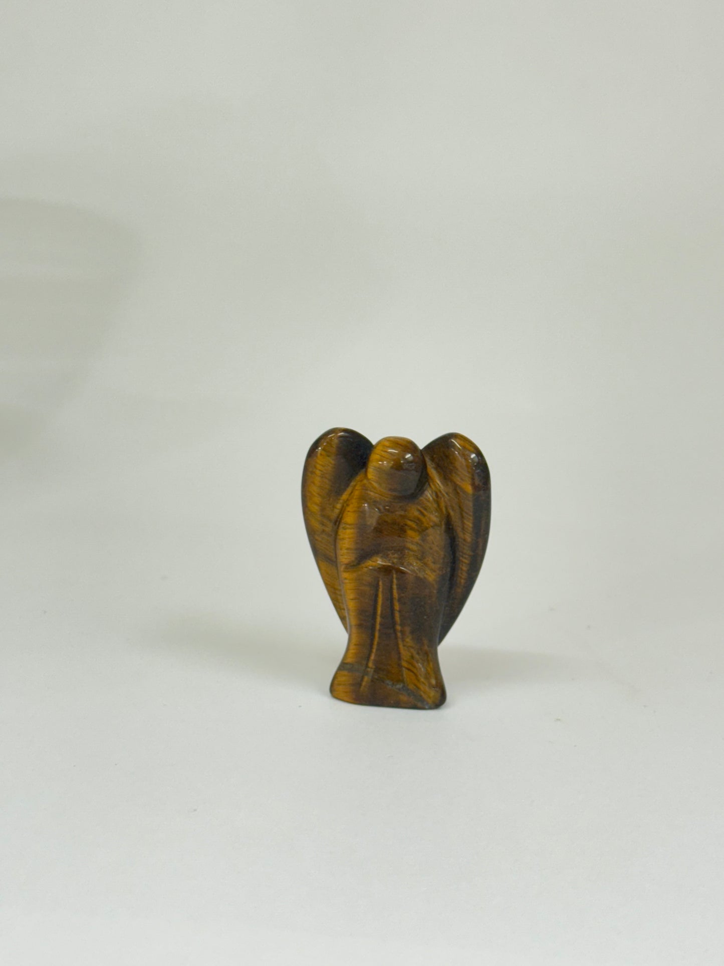 Ange en Œil de Tigre – Figurine en pierre naturelle