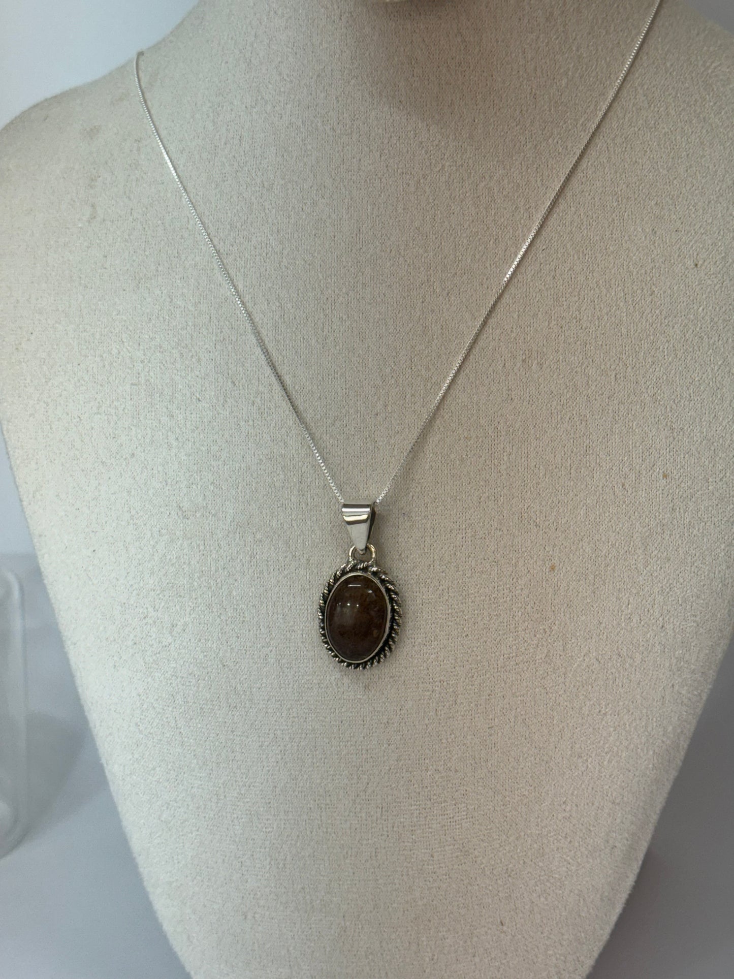 Pendentif Chaleur & Protection