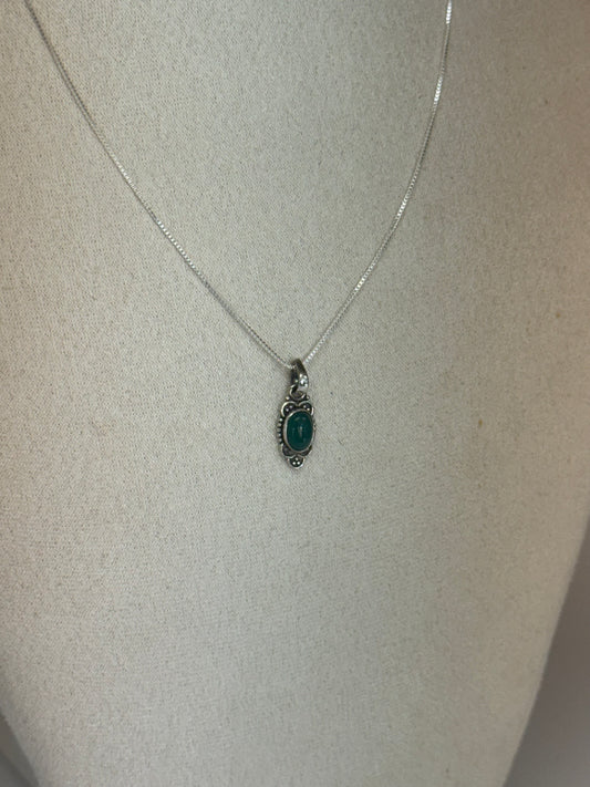 Pendentif Aventurine Verte – Énergie douce et chance