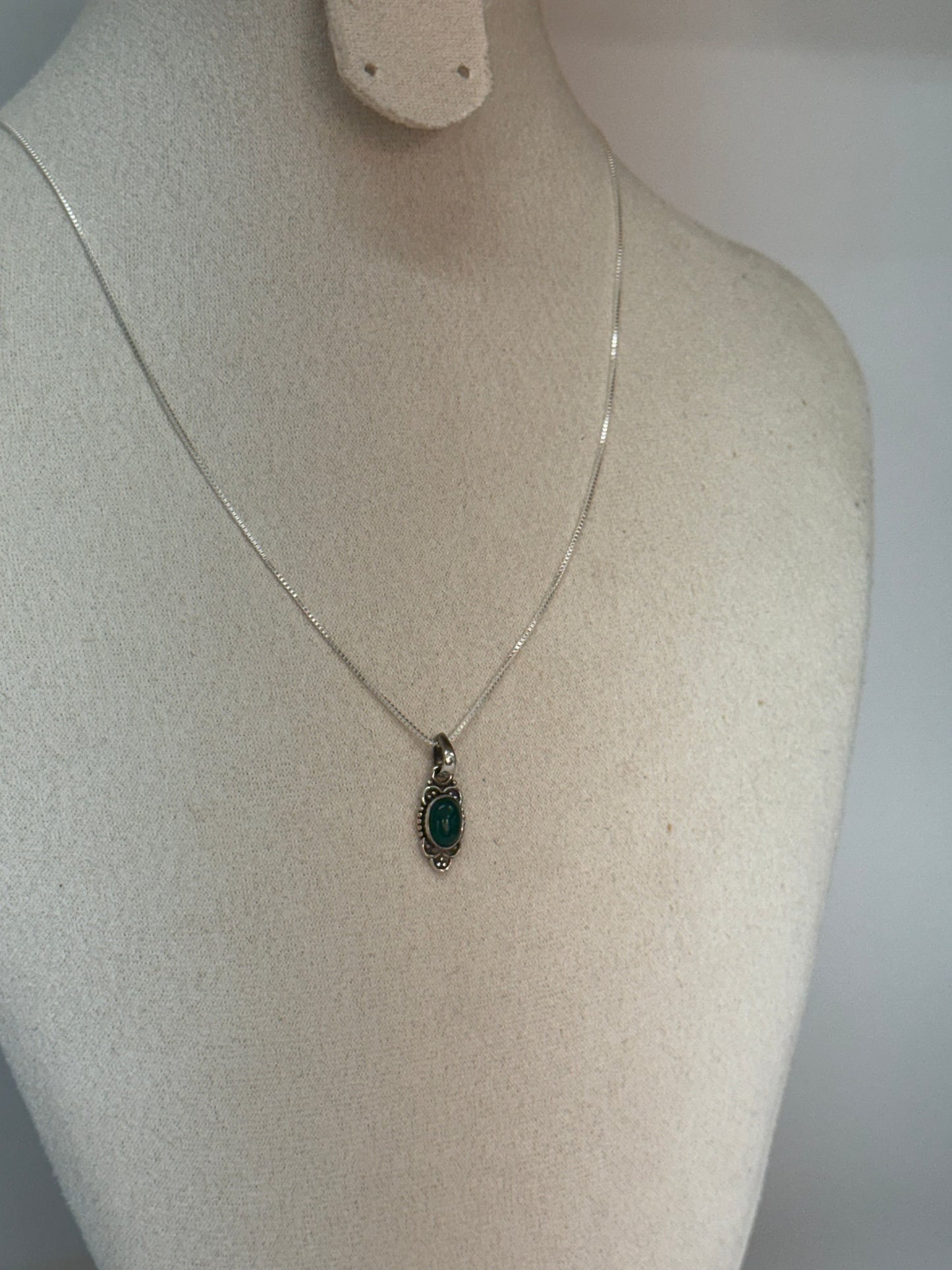 Pendentif Aventurine Verte – Énergie douce et chance