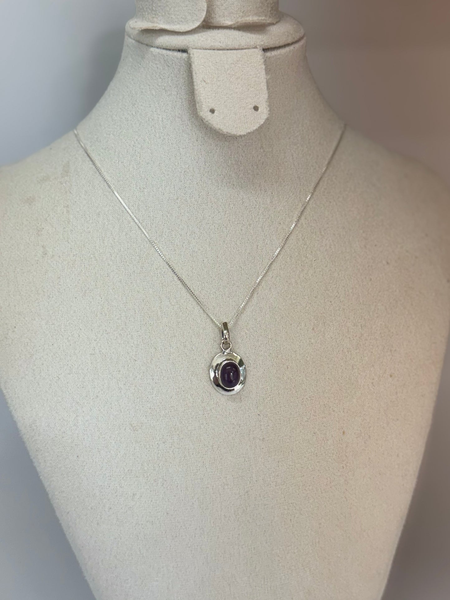 Pendentif en Améthyste – Énergie & Intuition