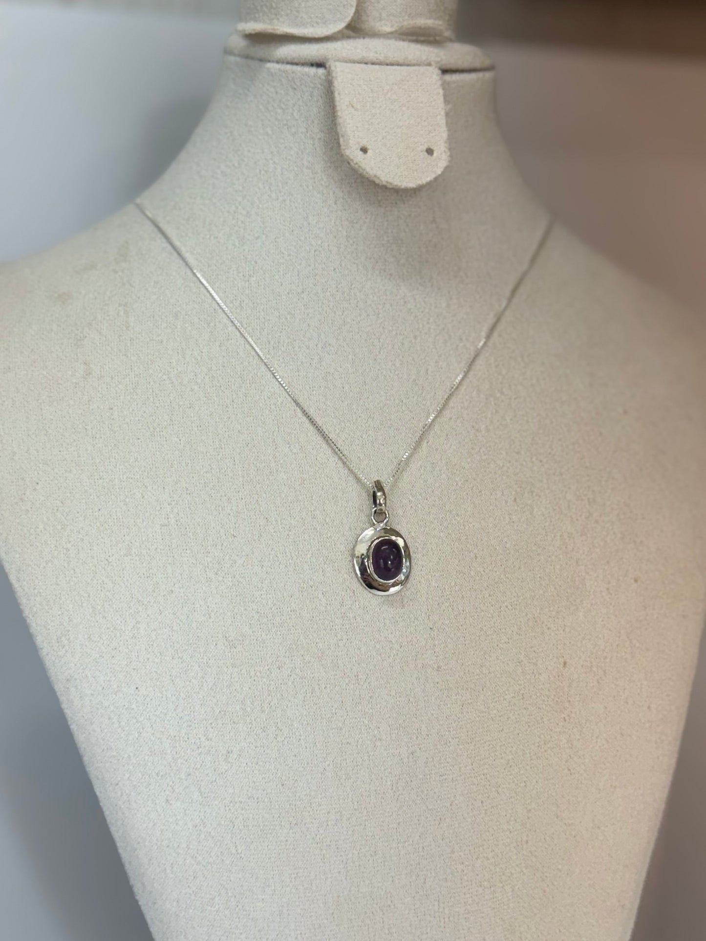 Pendentif en Améthyste – Énergie & Intuition