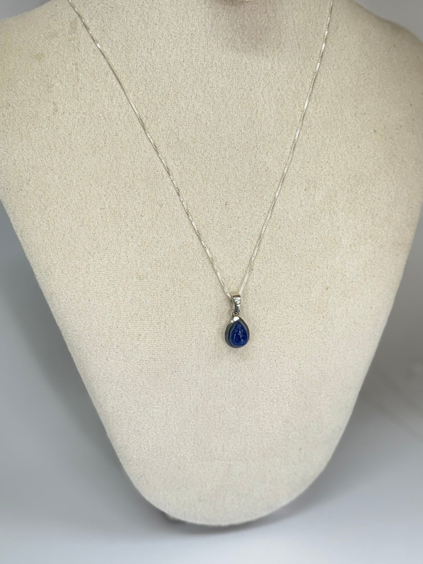 Pendentif en Lapis Lazuli naturel
