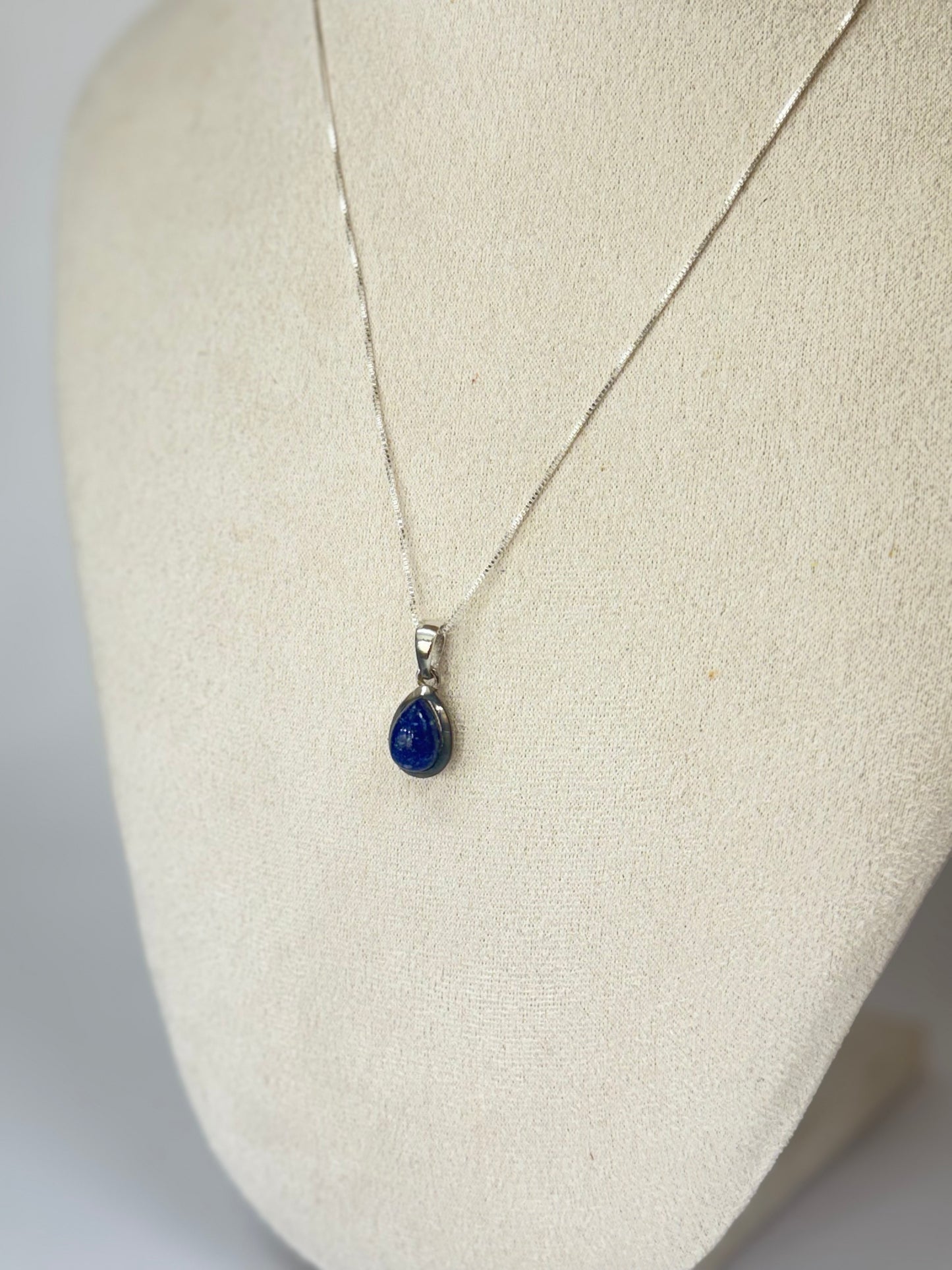 Pendentif en Lapis Lazuli naturel