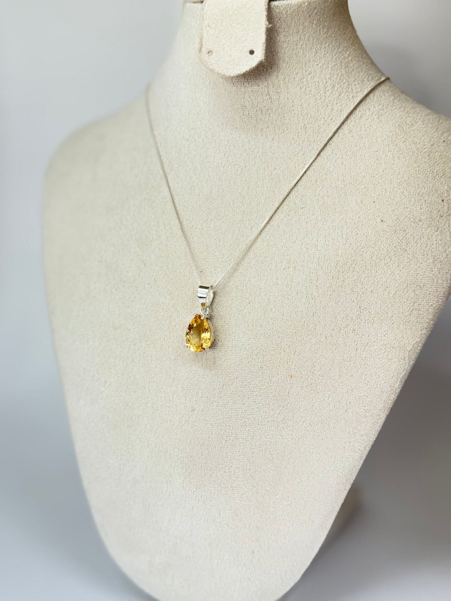 Pendentif en Citrine naturelle