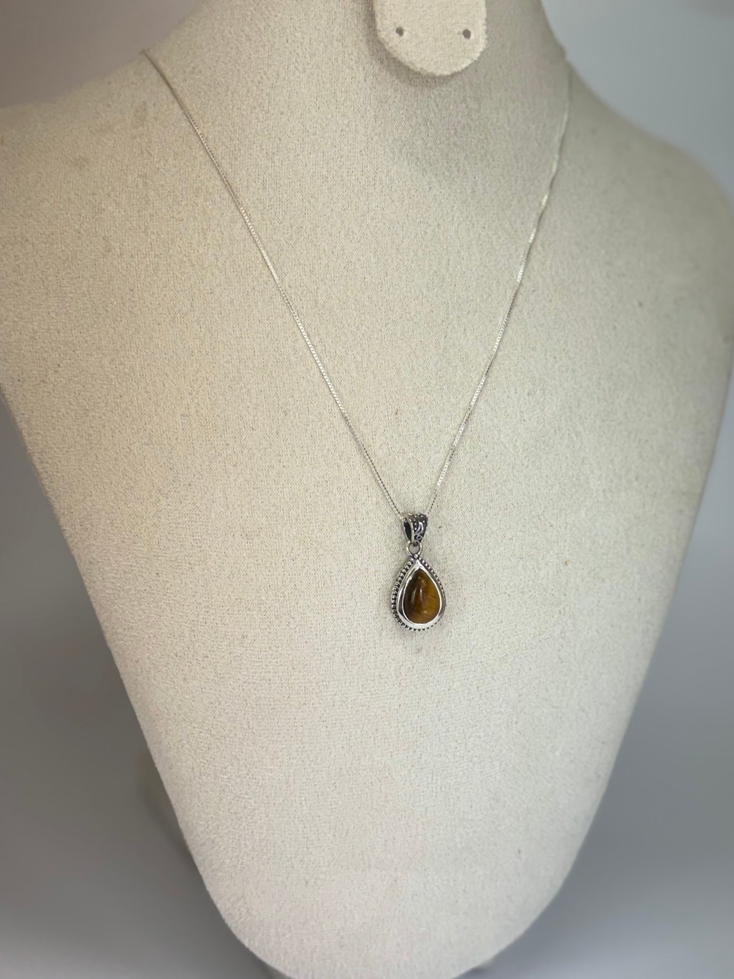 Pendentif Œil de Tigre nature