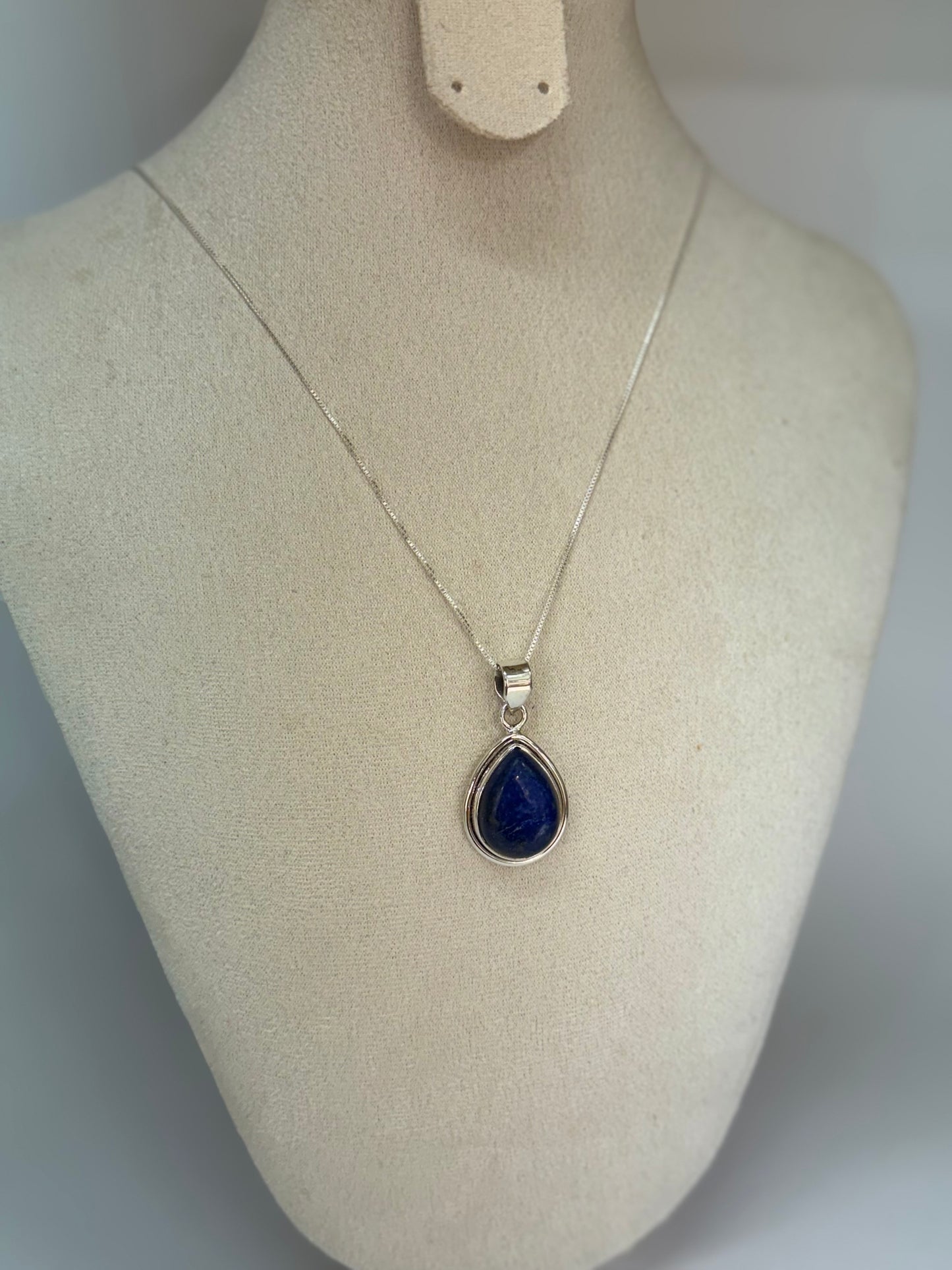 Pendentif Lapis-Lazuli Goutte – Intuition & Confiance
