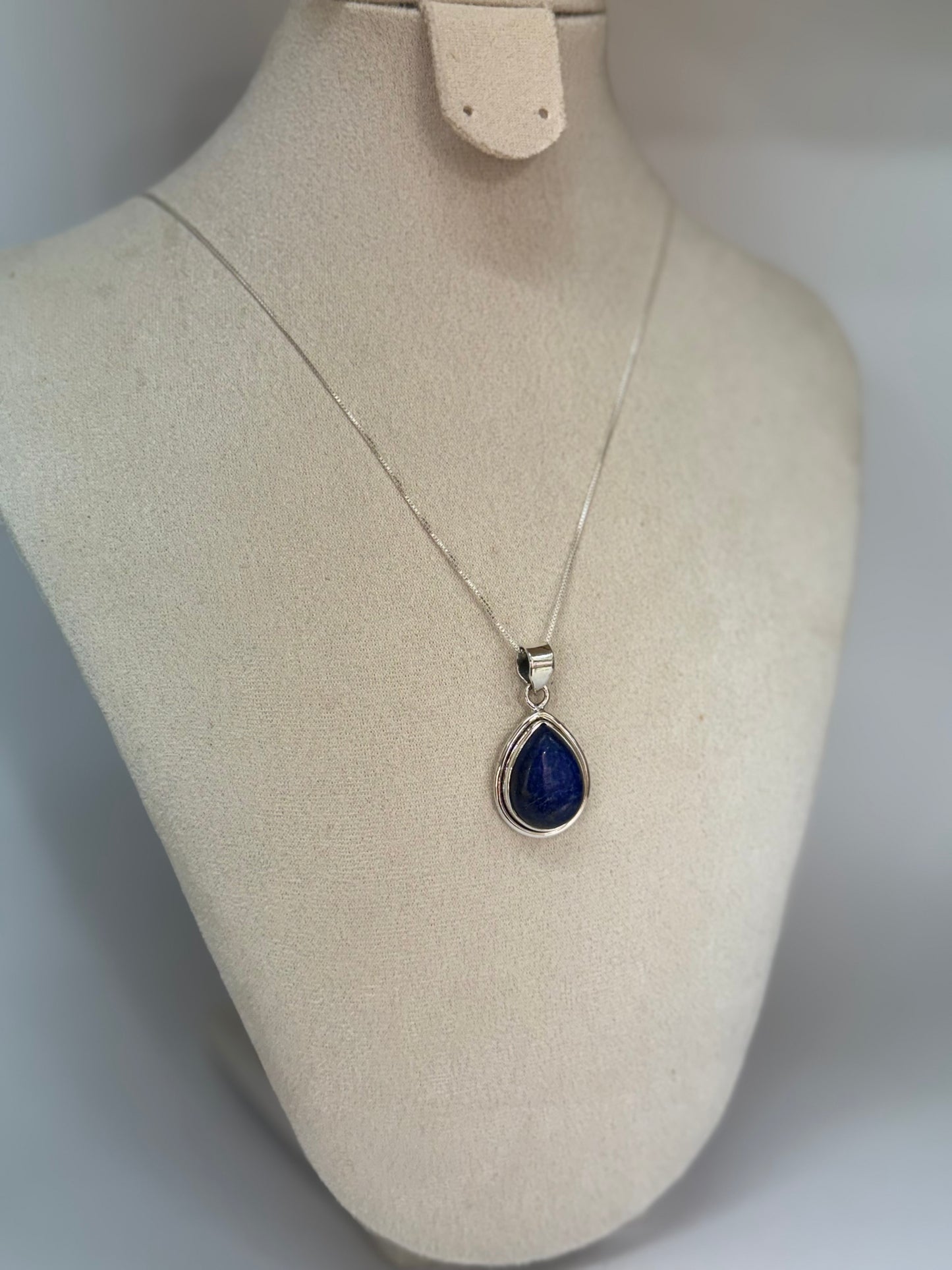 Pendentif Lapis-Lazuli Goutte – Intuition & Confiance