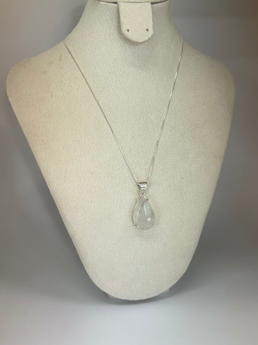 Pendentif Pierre de Lune – Intuition & Féminité