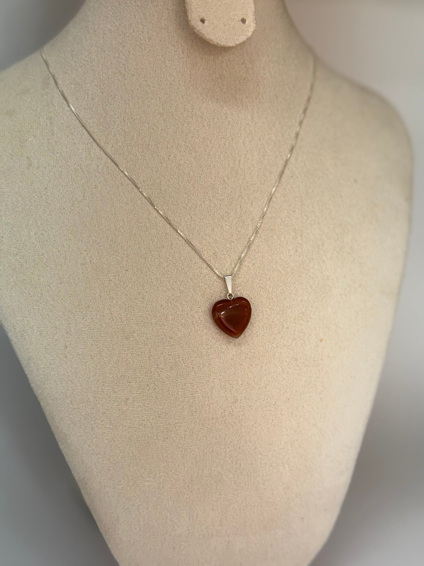 Pendentif Cœur en Cornaline – Confiance & Vitalité