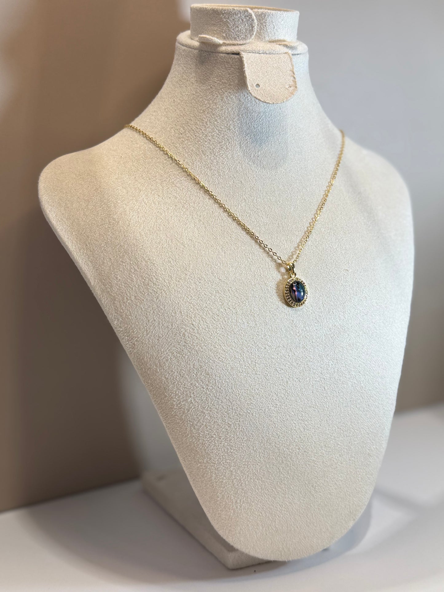 Collier Éclipse Enchantée