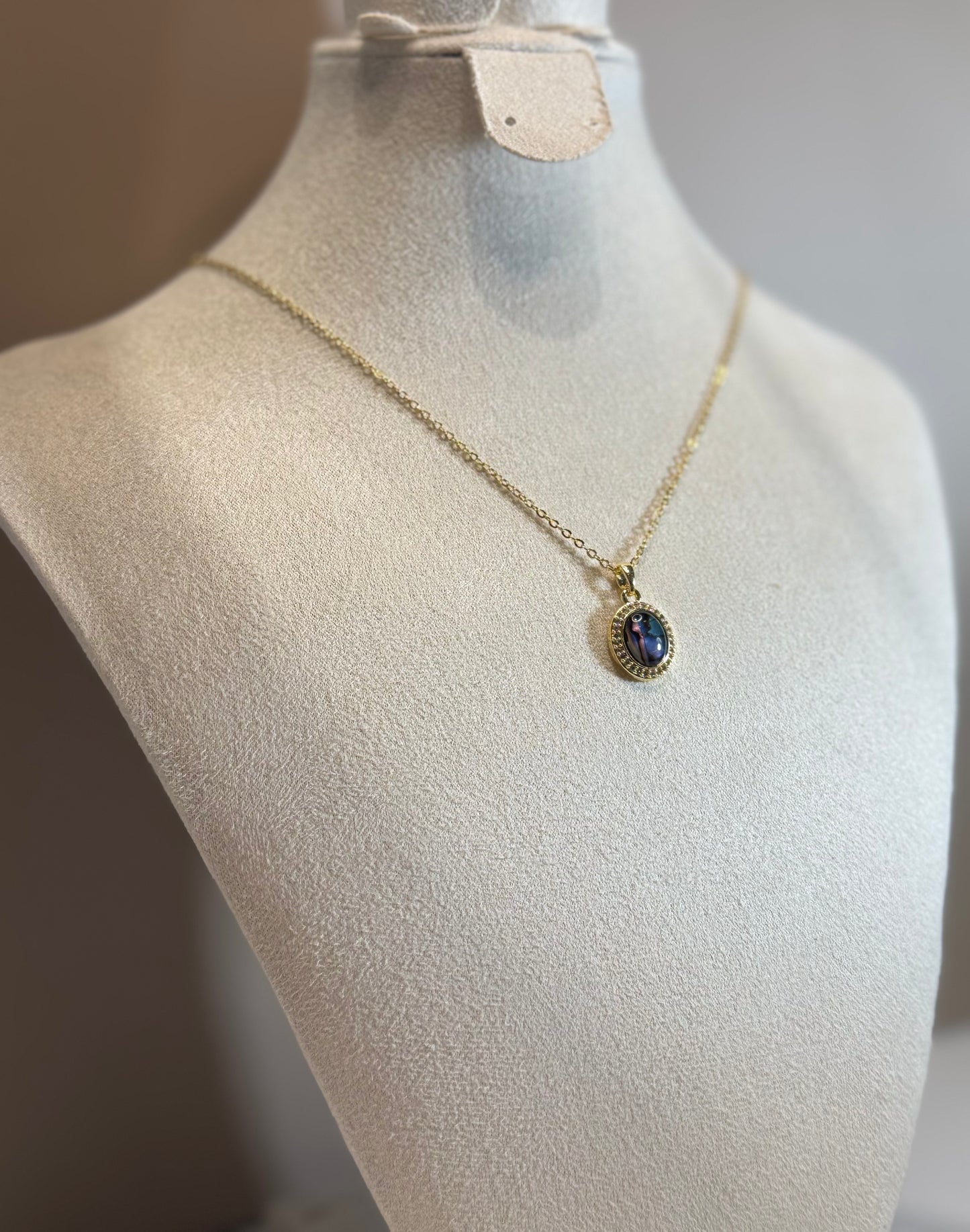 Collier Éclipse Enchantée