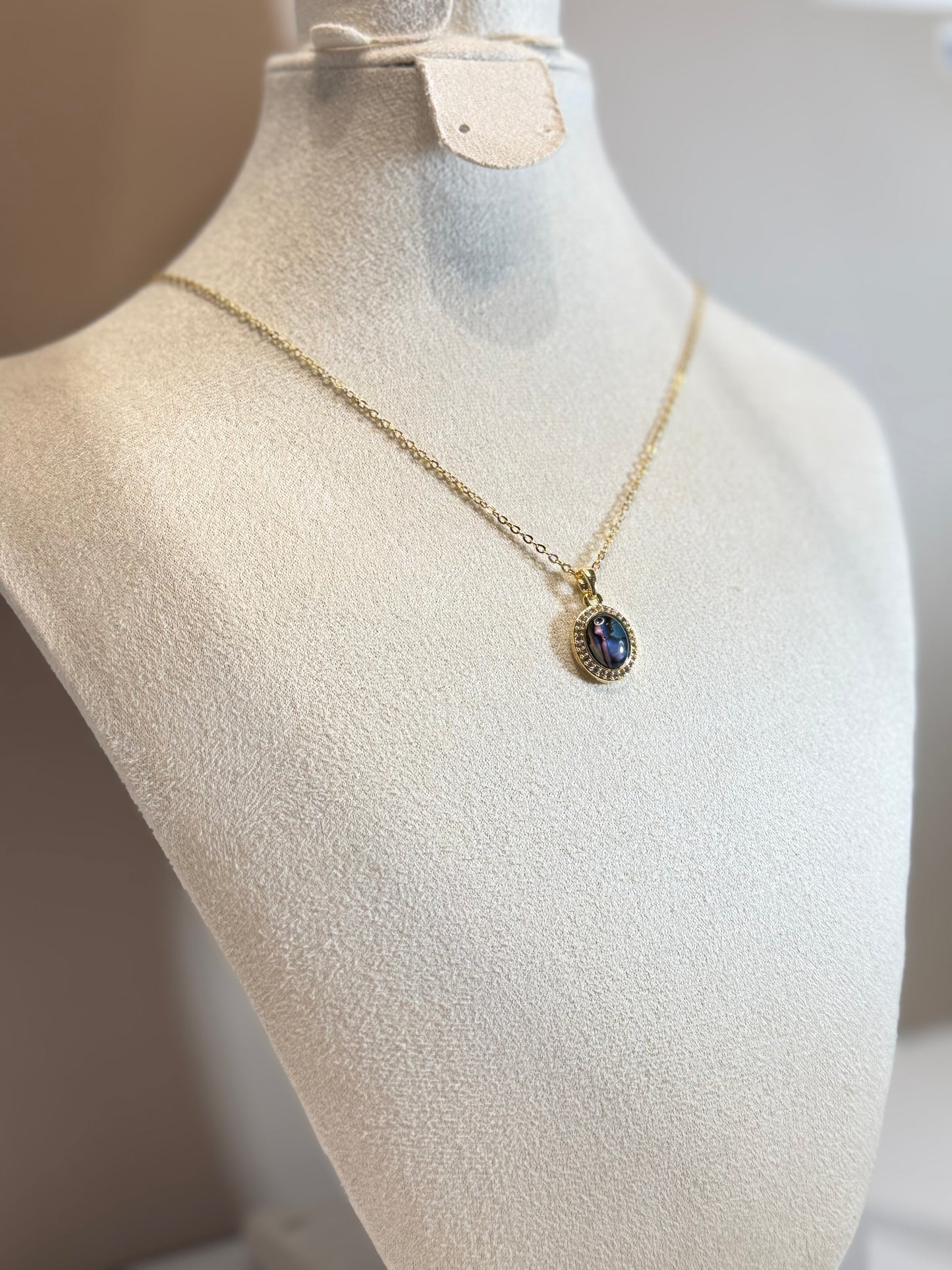 Collier Éclipse Enchantée