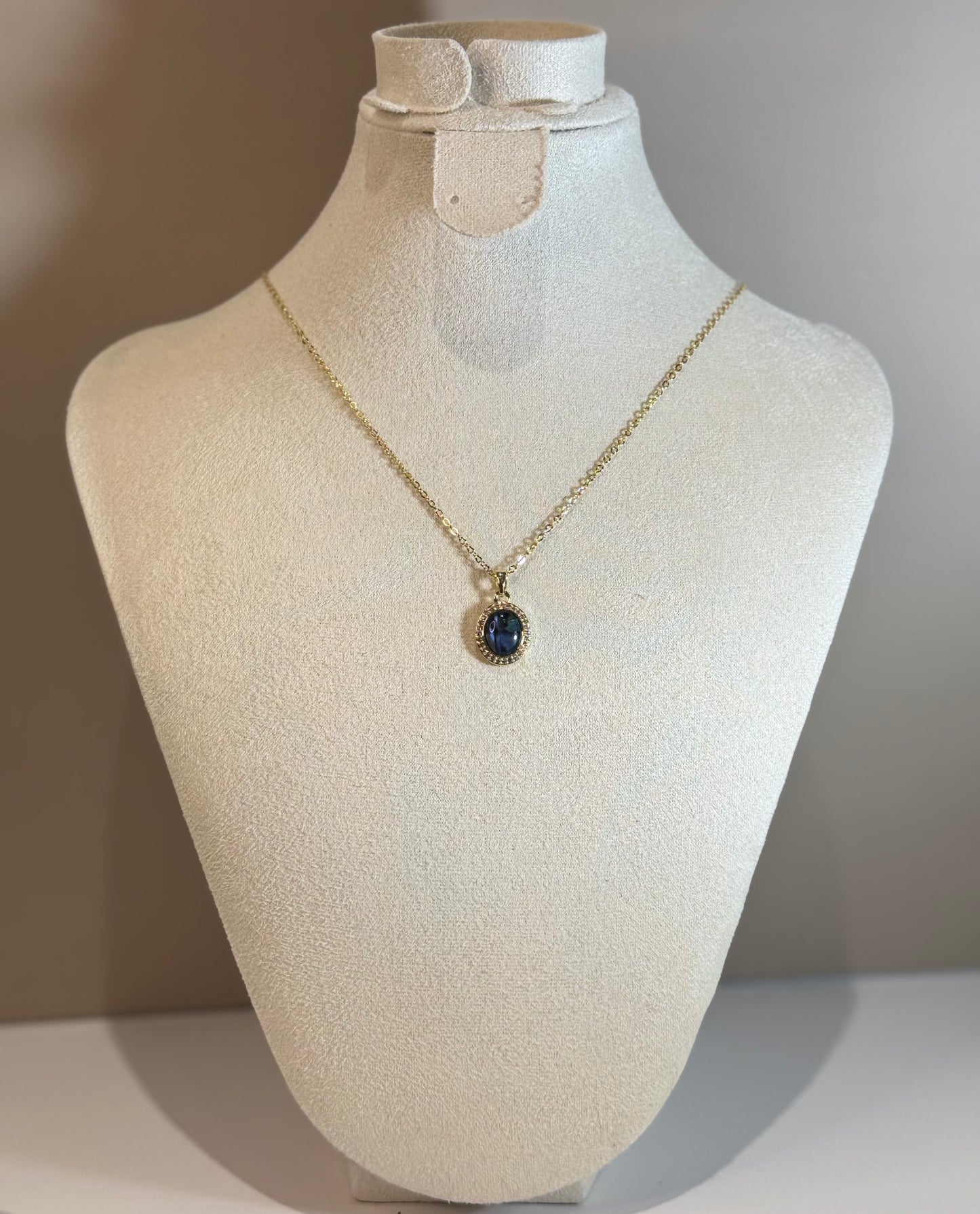 Collier Éclipse Enchantée