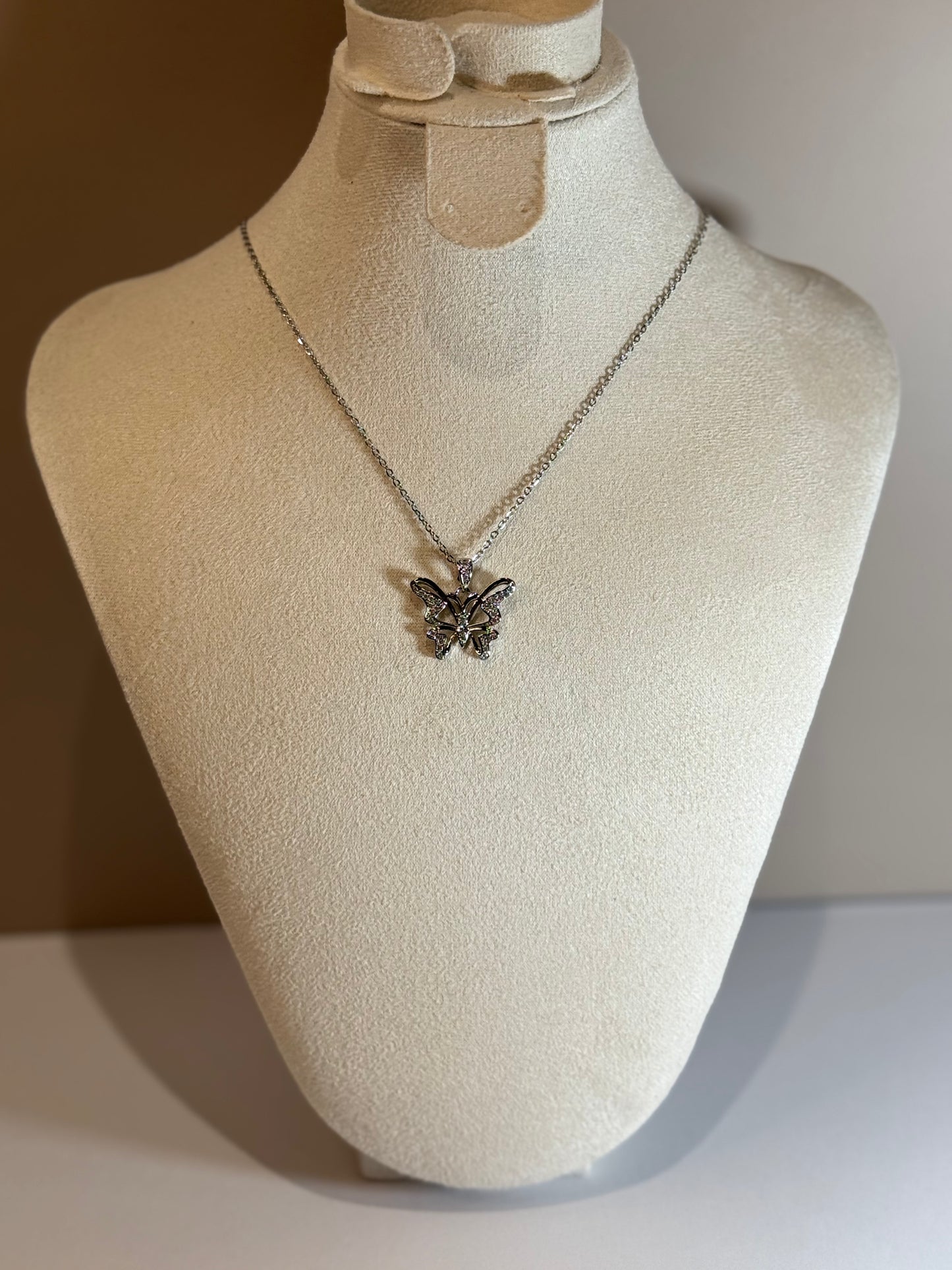 Collier Lumière Papillon