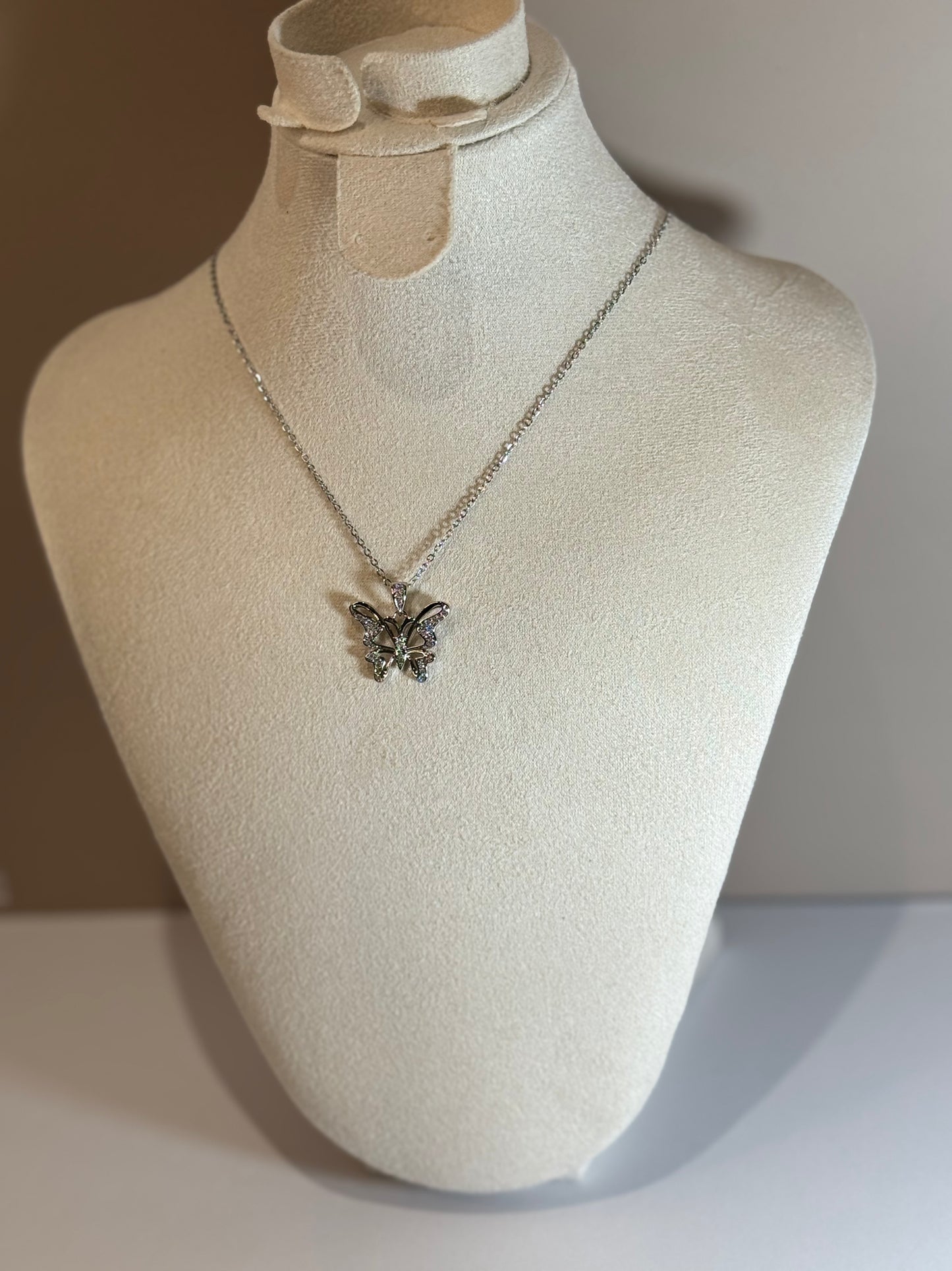 Collier Lumière Papillon