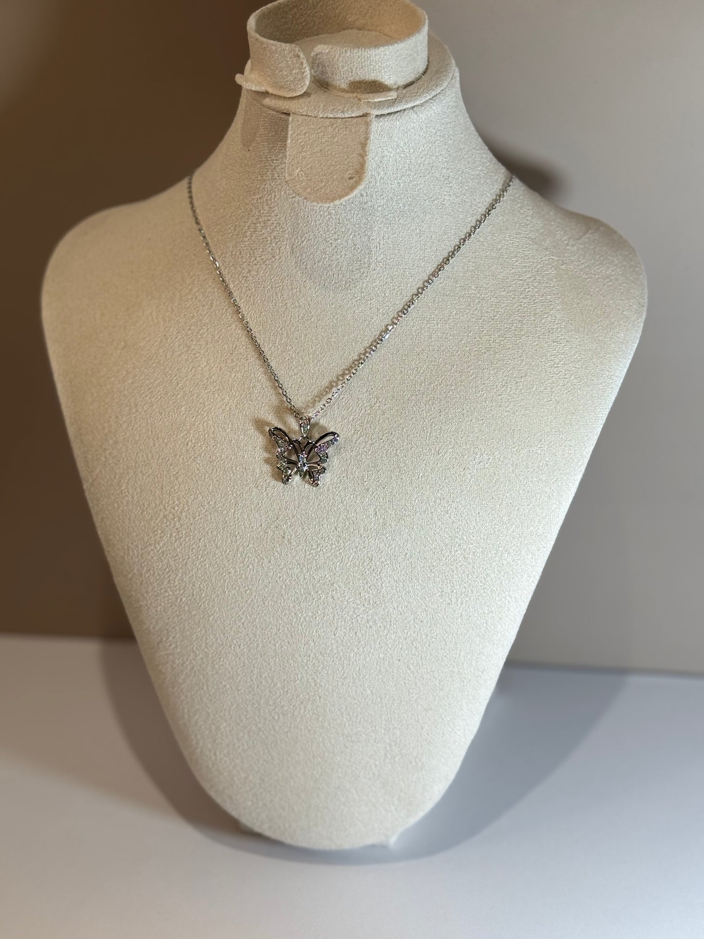 Collier Lumière Papillon