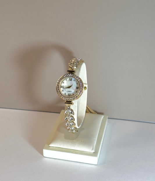 Montre Élégance Cristalline