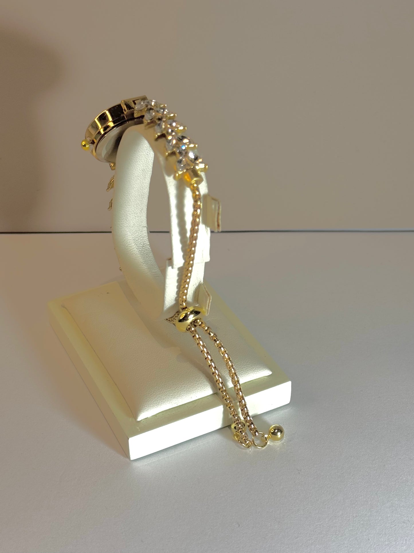 Montre Élégance Cristalline