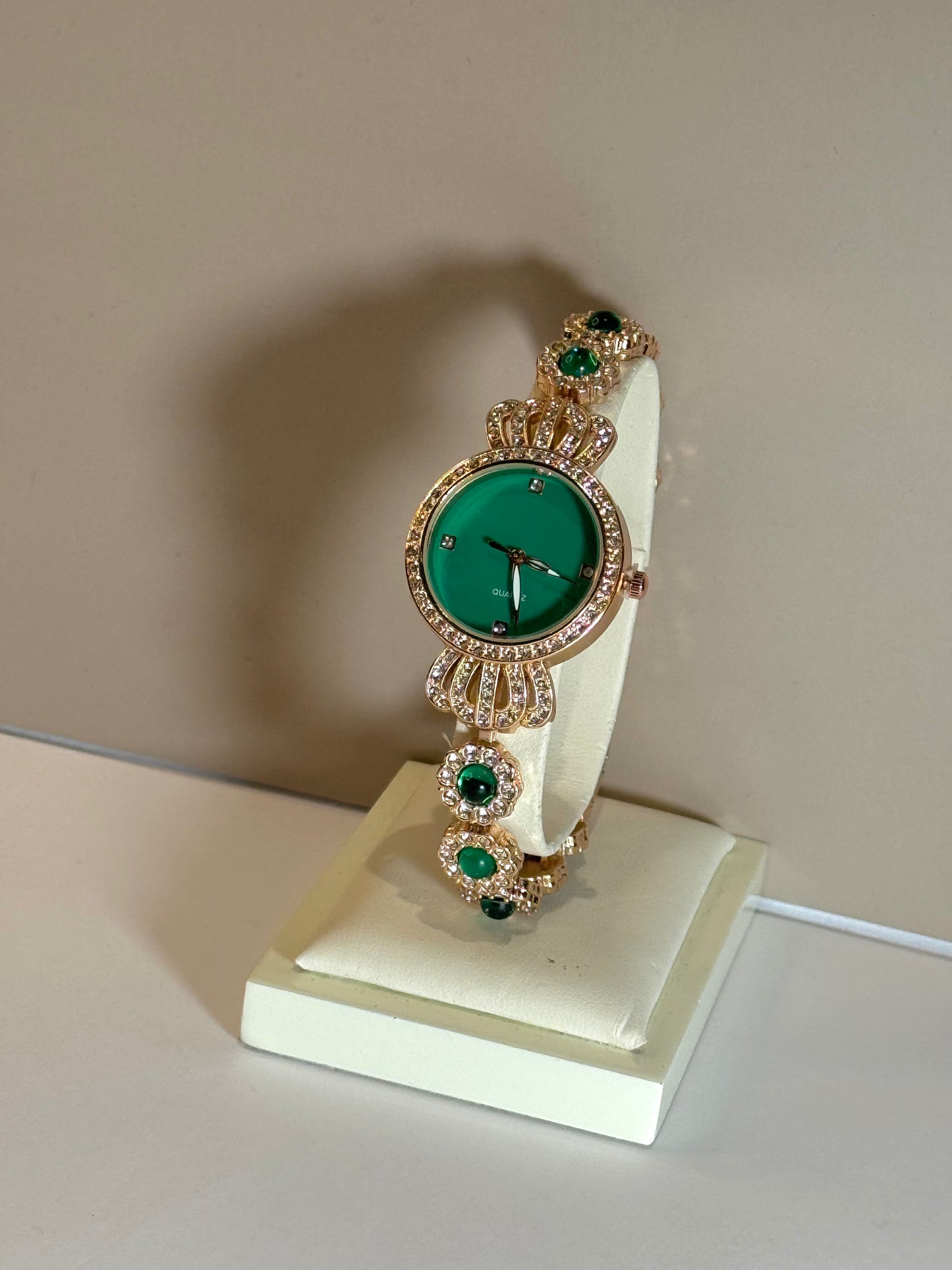 Montre Émeraude Royale