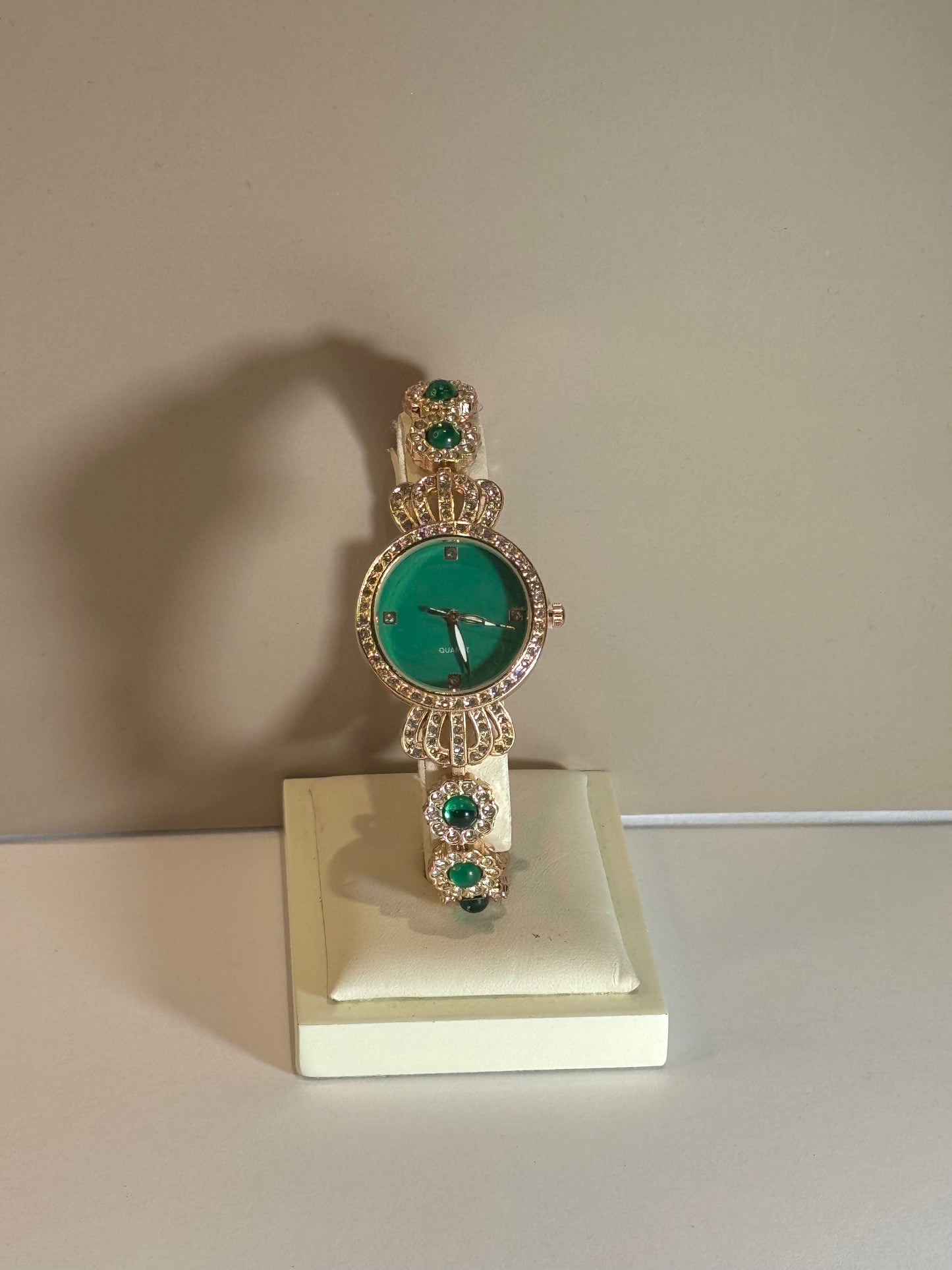 Montre Émeraude Royale