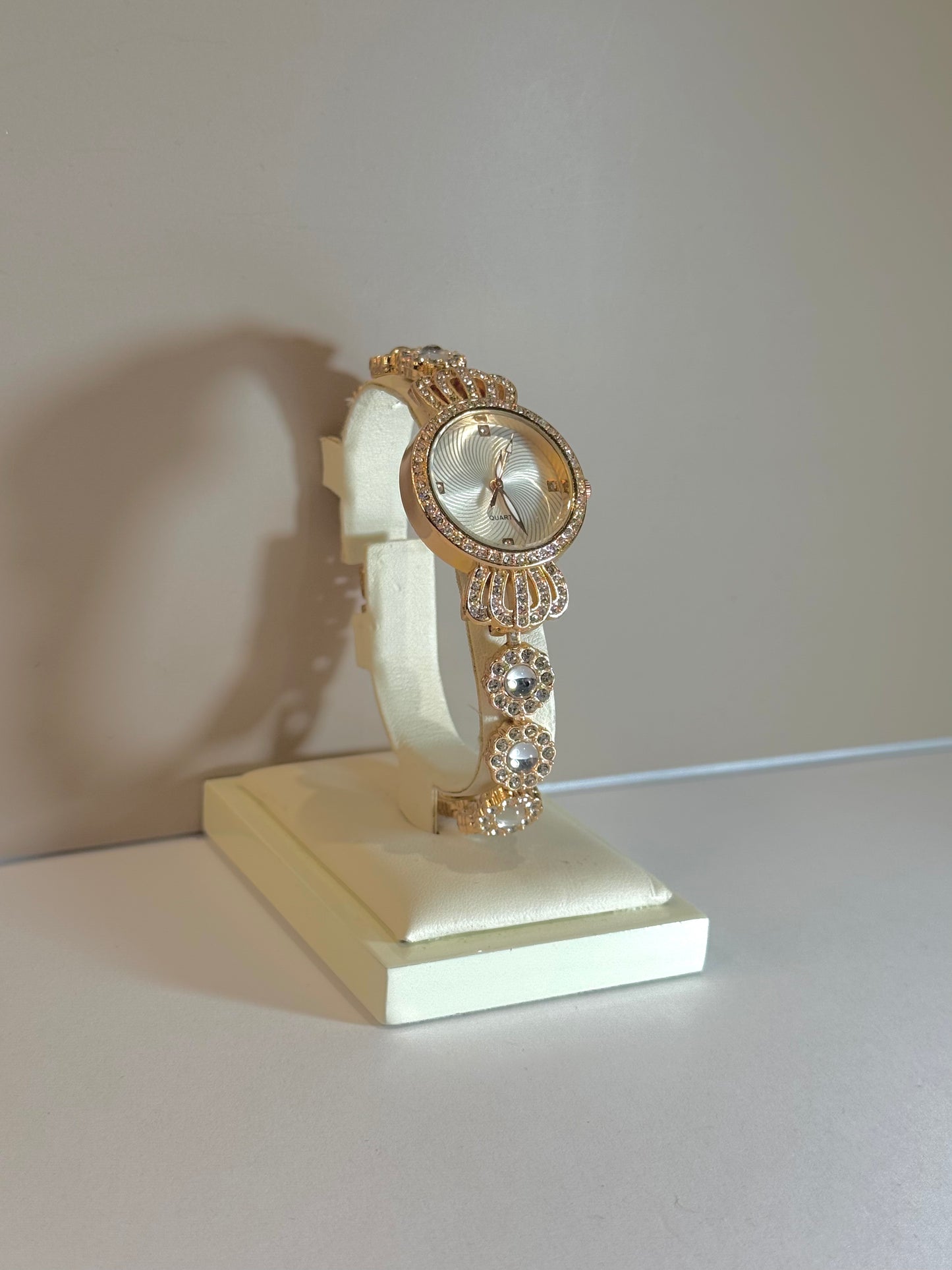 Montre Blanche Élégance